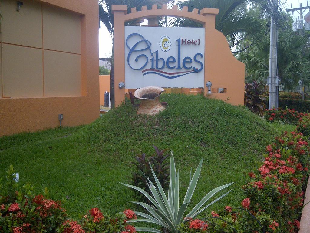 Hotel Cibeles 라 세이바 외부 사진