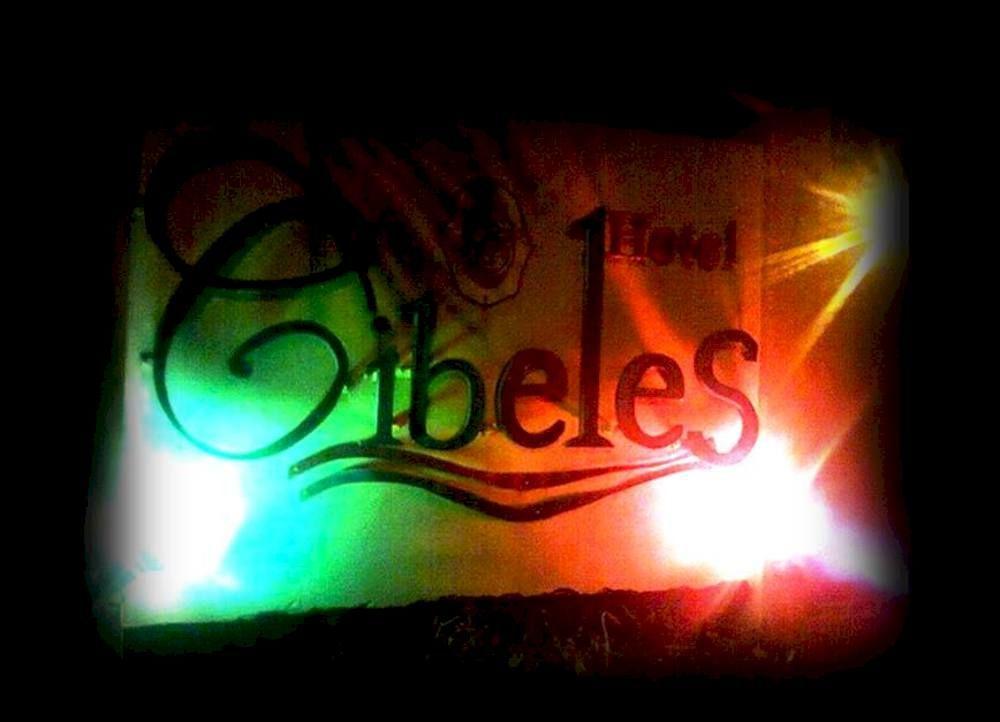Hotel Cibeles 라 세이바 외부 사진